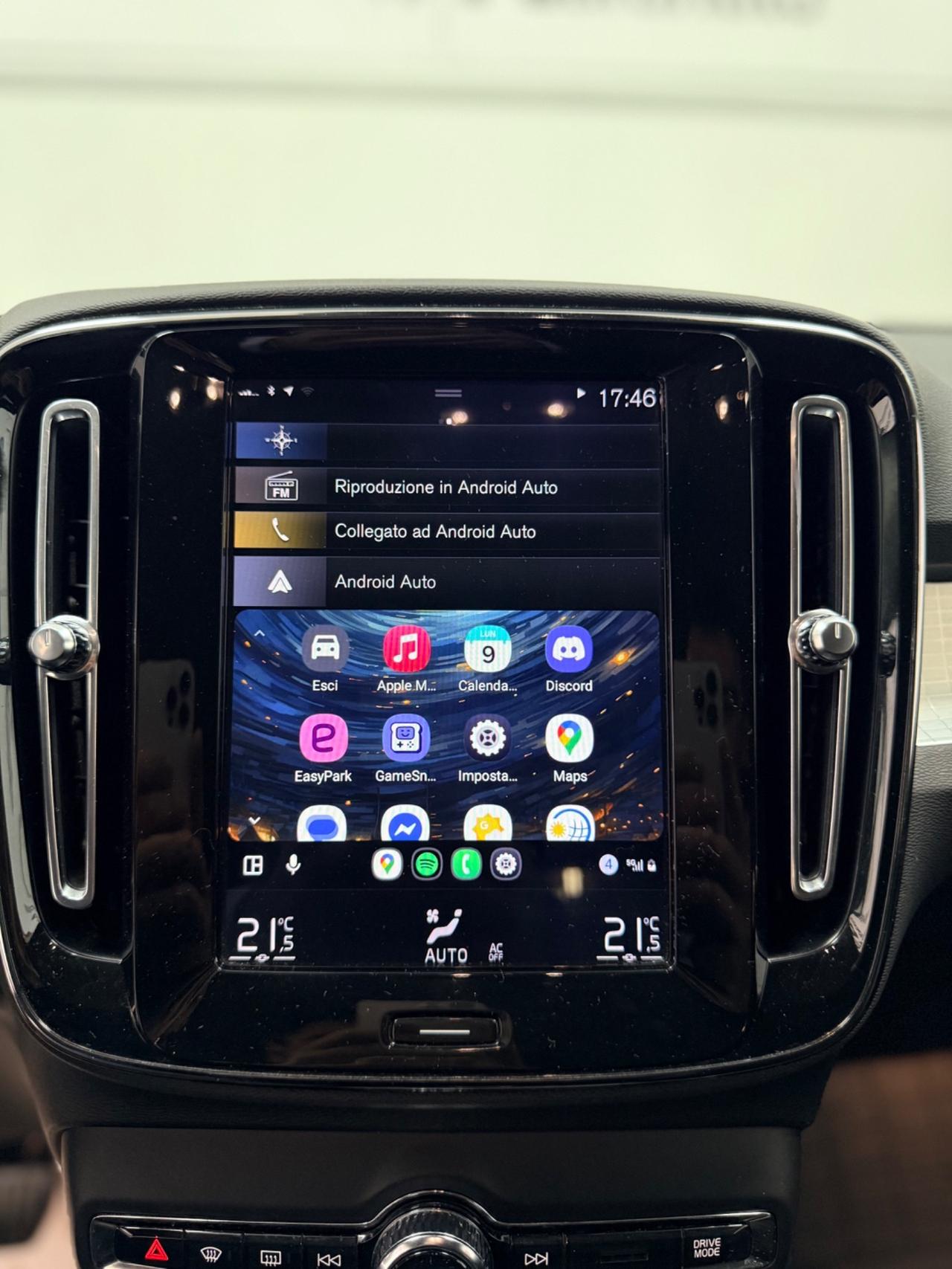 Volvo XC40 T3 1.5 156CV Inscription 06/2018 EURO 6B