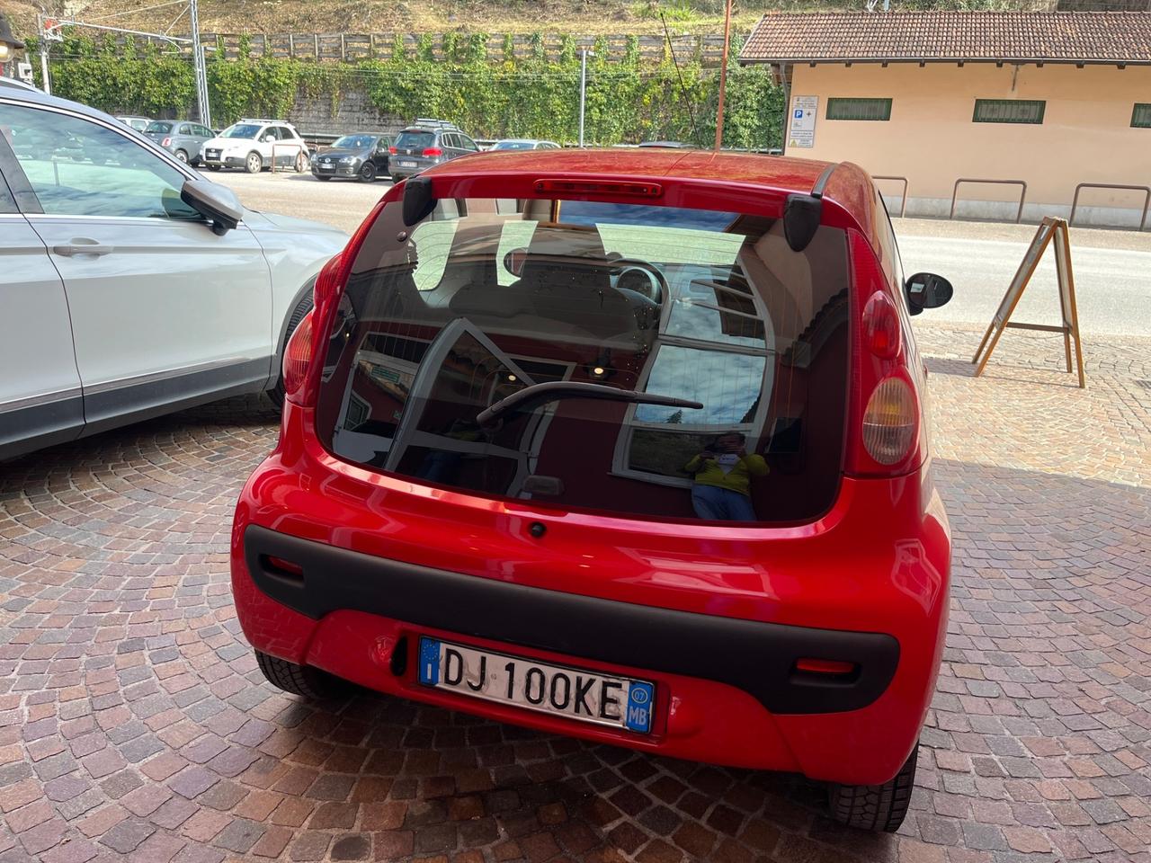 Peugeot 107 1.0 68CV - BENZINA