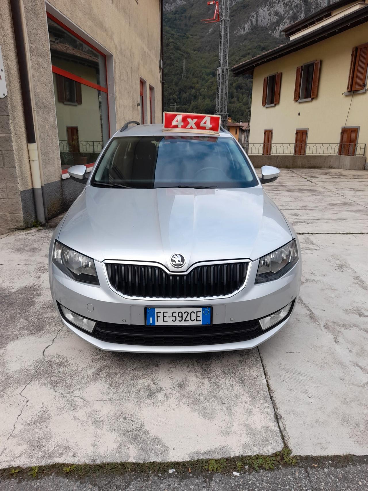 Skoda Octavia 2.0 TDI CR 4x4 Wagon Executive