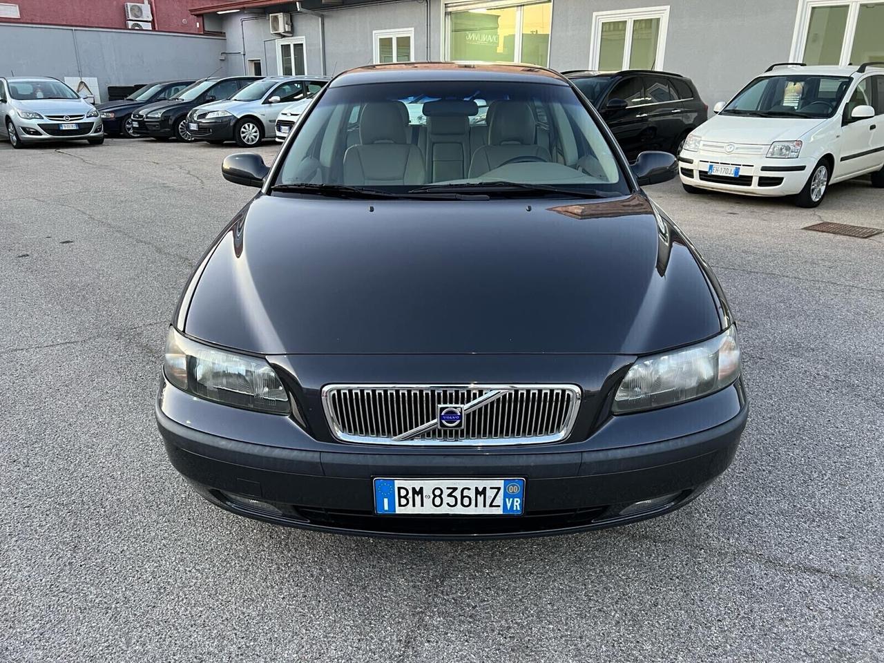 Volvo V70 2.3i turbo 20V cat T5 IMPECCABILE