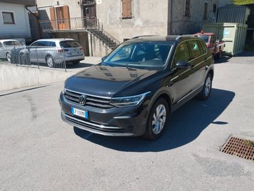 Volkswagen Tiguan 2.0 TDI 150 CV SCR DSG 4MOTION Life