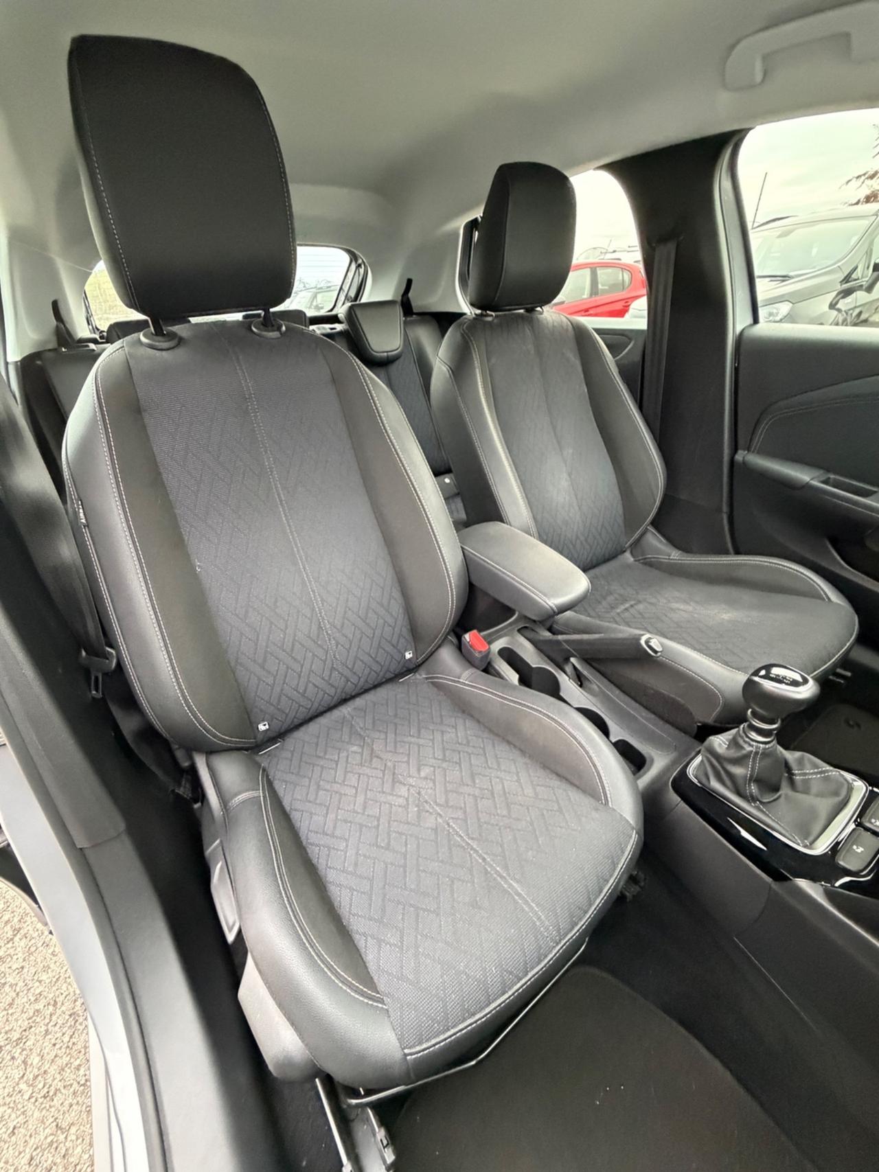 Opel Corsa 1.2 100 CV