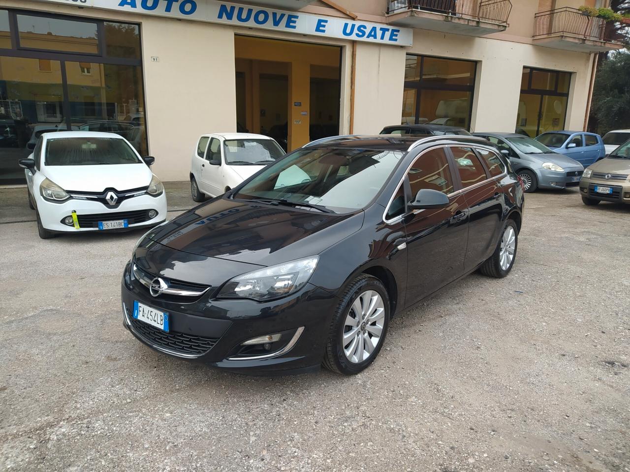 Opel Astra 1.6 CDTI EcoFLEX S&S Sports Tourer Cosmo Neopatentati