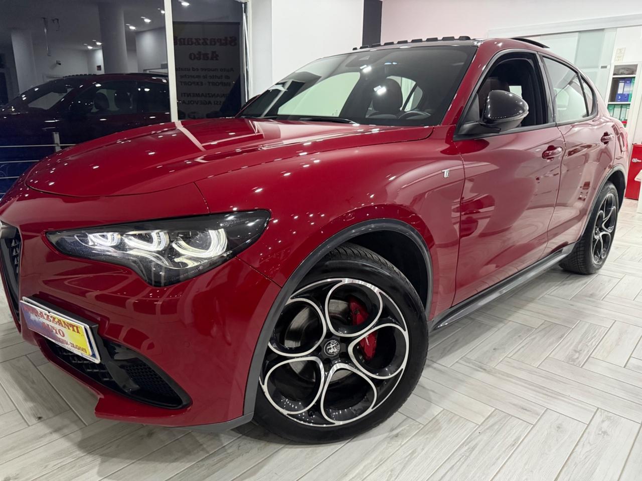 Alfa Romeo NEW Stelvio 210CV AT8 Q4 Ti+R20/TETTO TOP2024