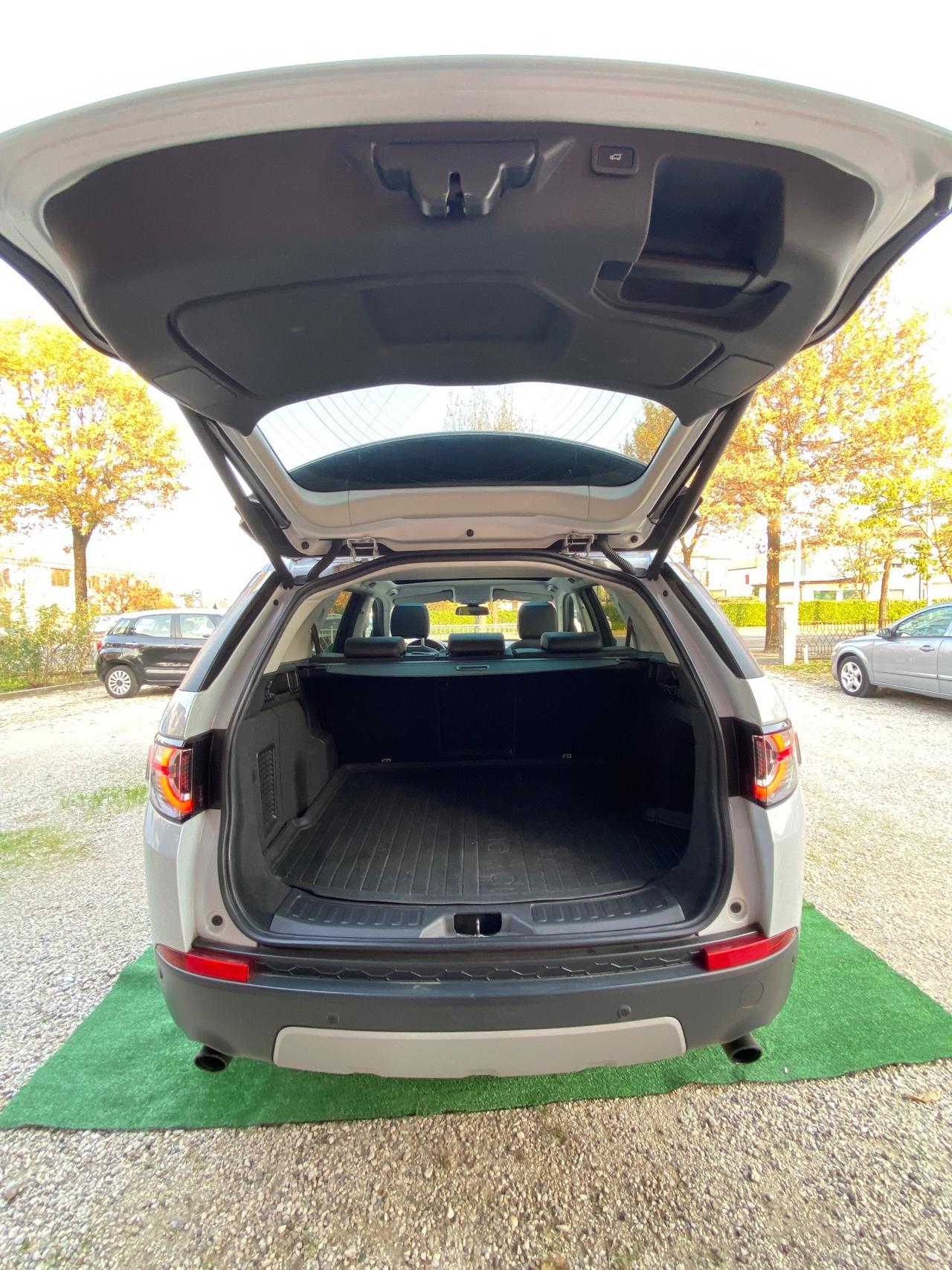 Land Rover Discovery Sport 2.0 TD4 180 CV HSE Luxury