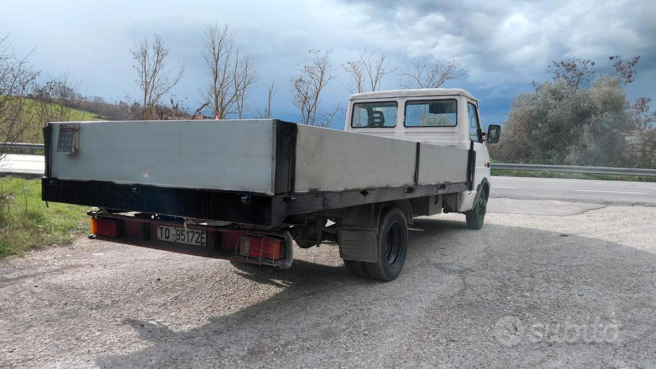 iveco daily 35.12 motore 2.8 turbo