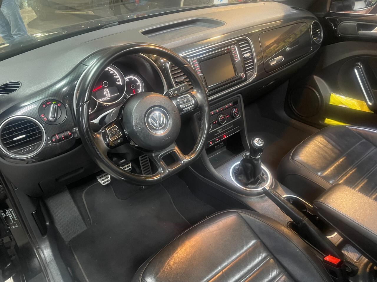 Volkswagen Maggiolino Cabrio 2.0 TDI Sport BlueMotion Technology FULL OPTIONAL PARI AL NUOVO!!!