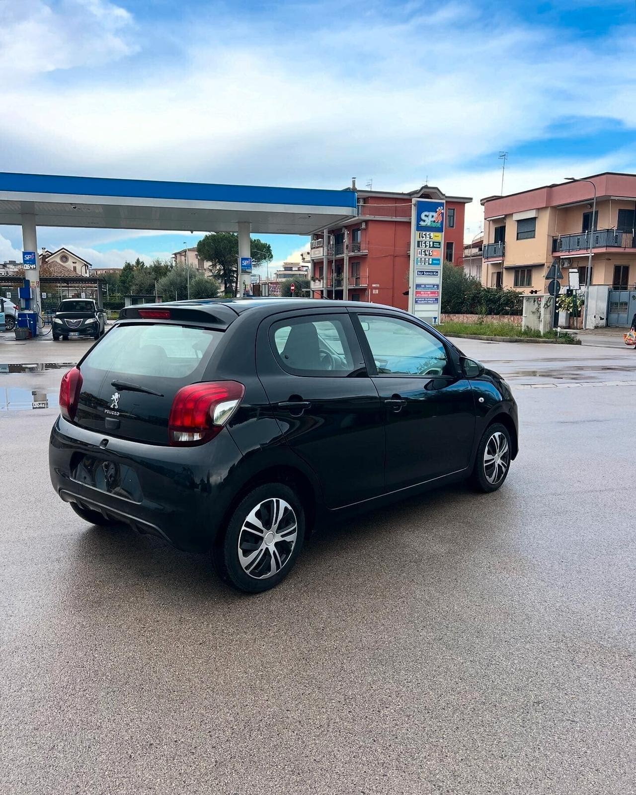 Peugeot 108 VTi 68 5 porte Allure