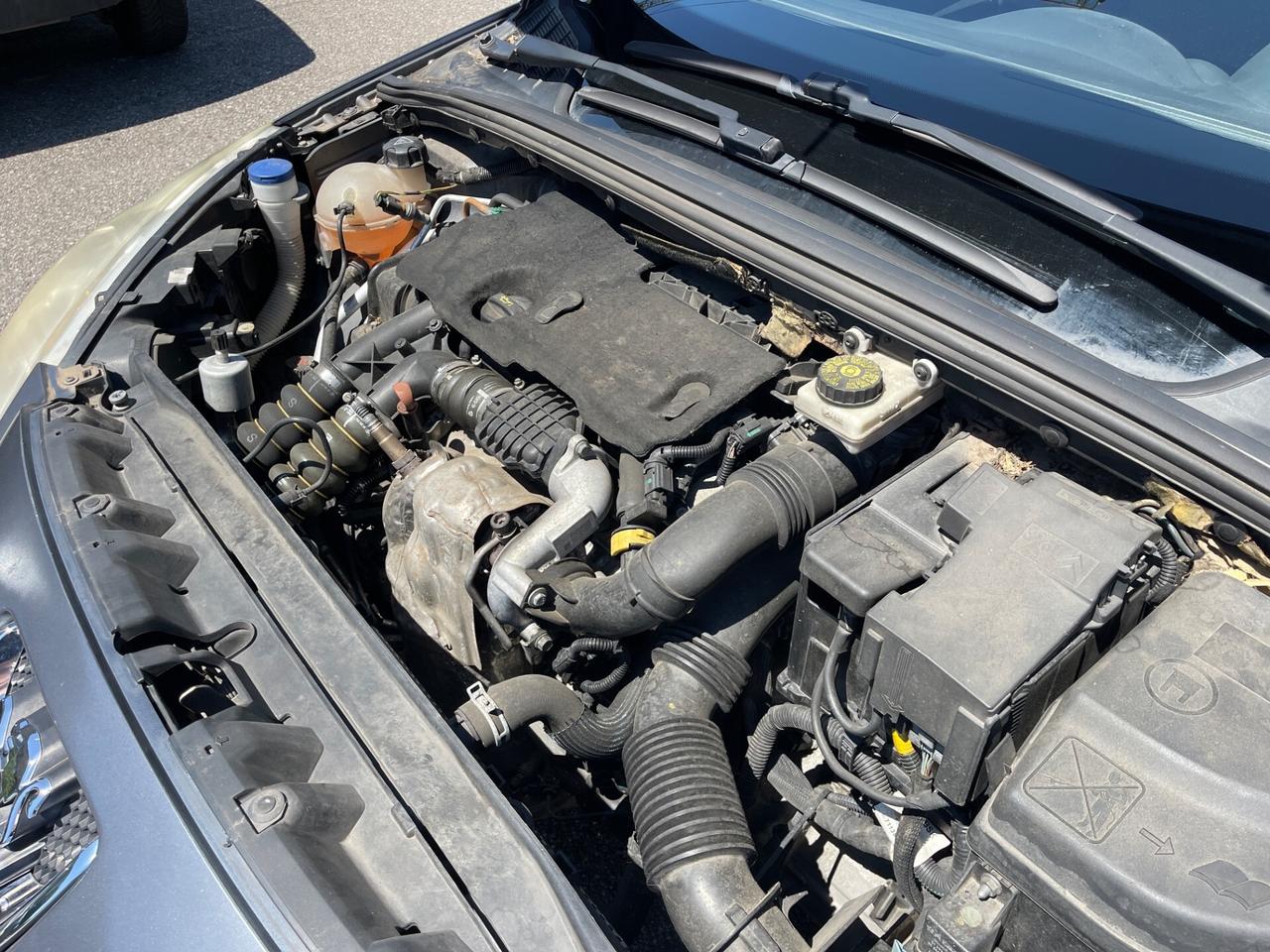 Peugeot 308 se 1.6 HDi 90CV euro5a uni prop