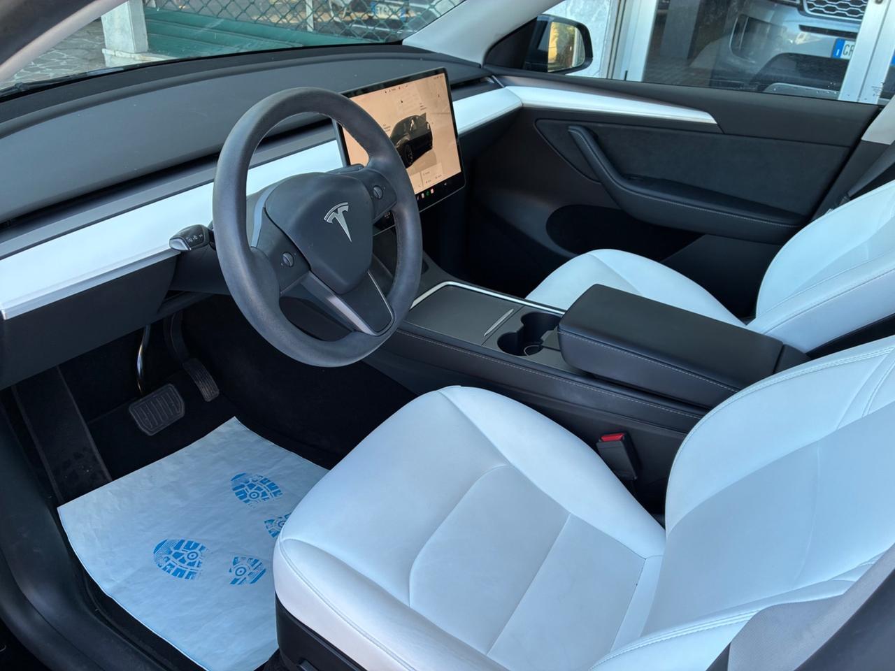 Tesla Model Y Long Range Dual Motor Aziendale