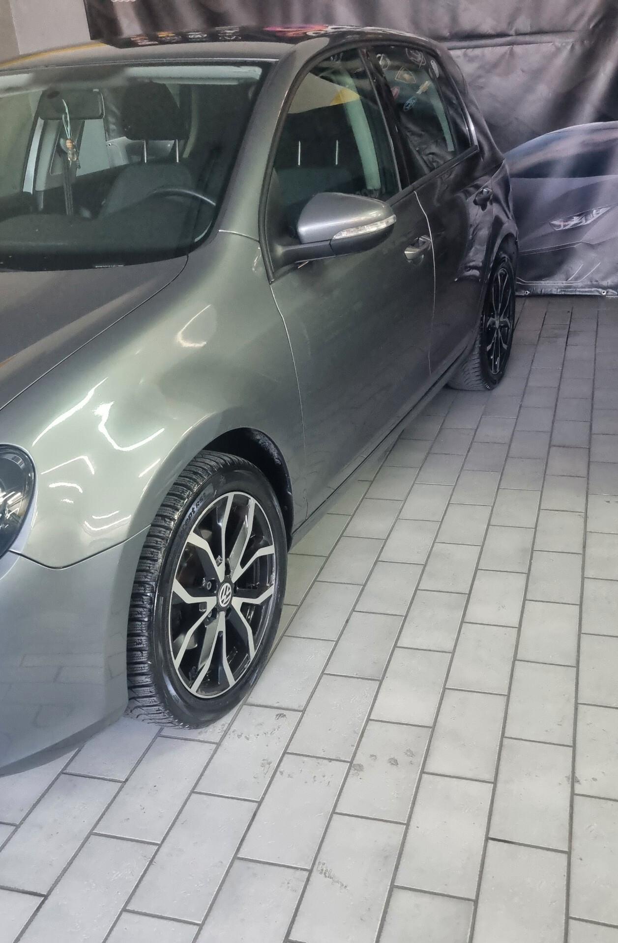 Volkswagen Golf 1.6 TDI DPF 5p. Highline