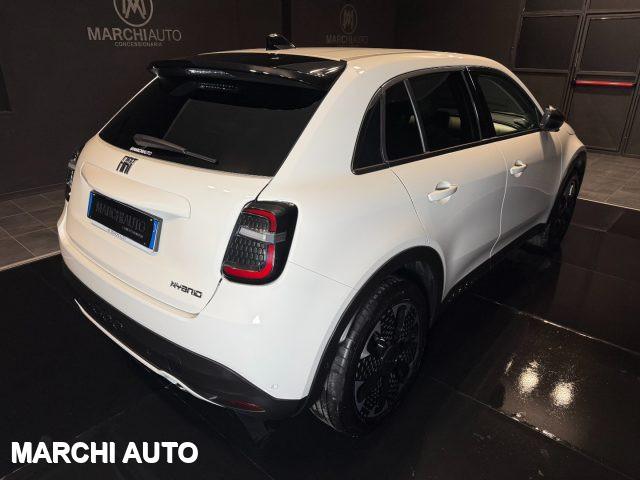 FIAT 600 Hybrid 110 CV DCT MHEV La Prima