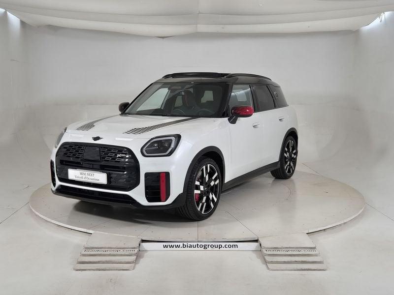 MINI Mini Countryman U25 Mini Countryman 2.0 John Cooper Works JCW all4 aut