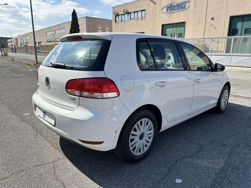 Volkswagen Golf Golf 5p 1.6 tdi Highline 105cv