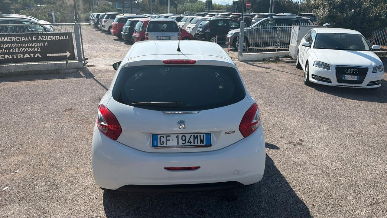 Peugeot 208 1.2 VTi 82 CV 5 porte Access