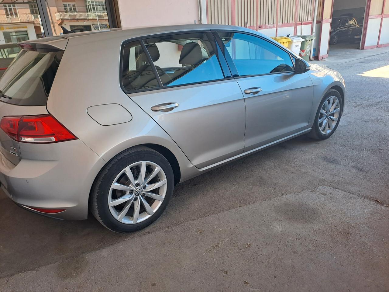 Volkswagen Golf Business 1.6 TDI 5p. Highline BlueMotion Technology