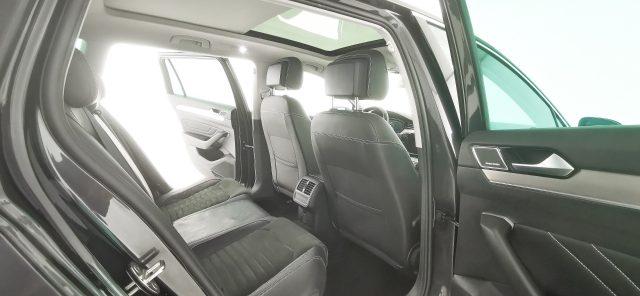 VOLKSWAGEN Passat Variant 2.0 TDI SCR EVO DSG Executive
