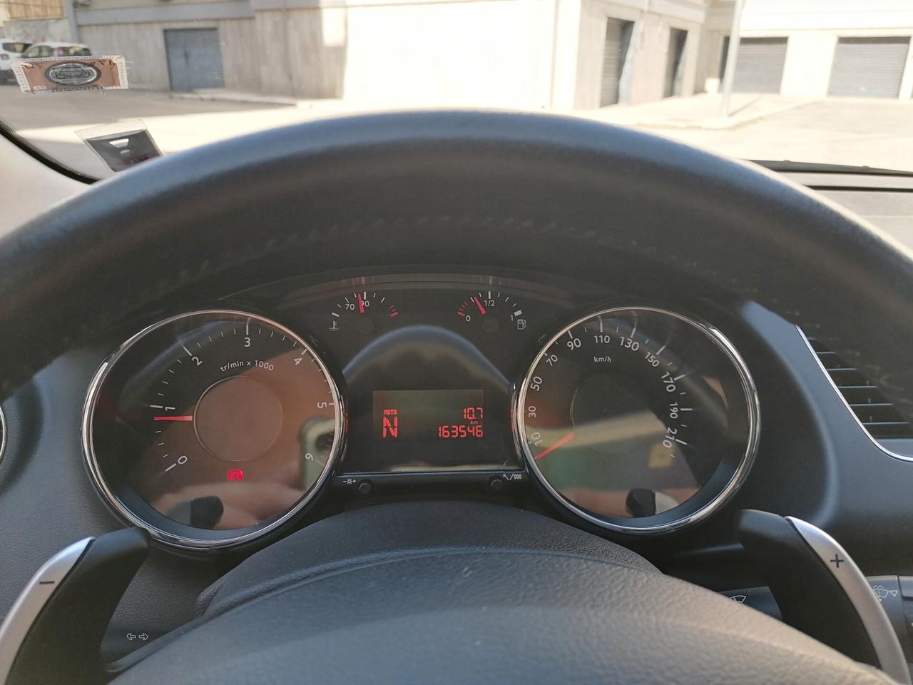 Peugeot 3008 1.6 e-HDi 112CV CAMBIO AUTOMATICO 2011