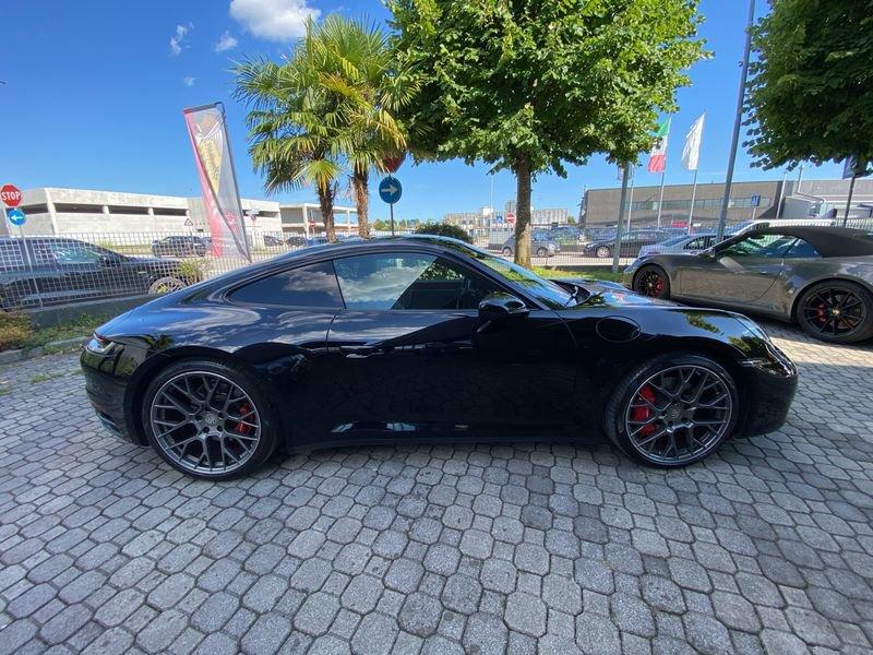 Porsche 911 992 Carrera 4S (992.1)