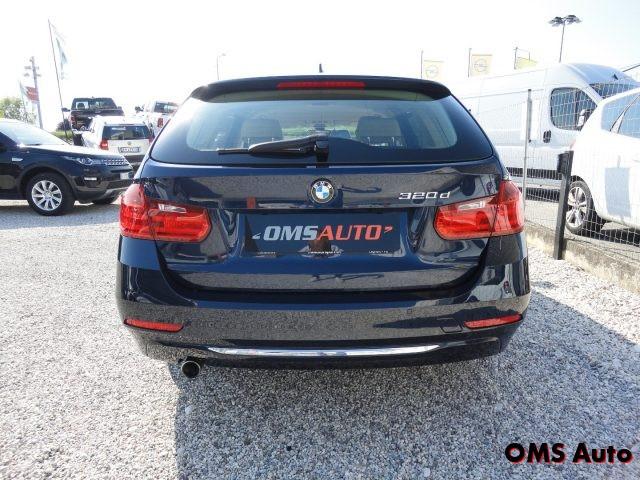 BMW 320 d Touring Luxury aut. pelle navi pro xeno
