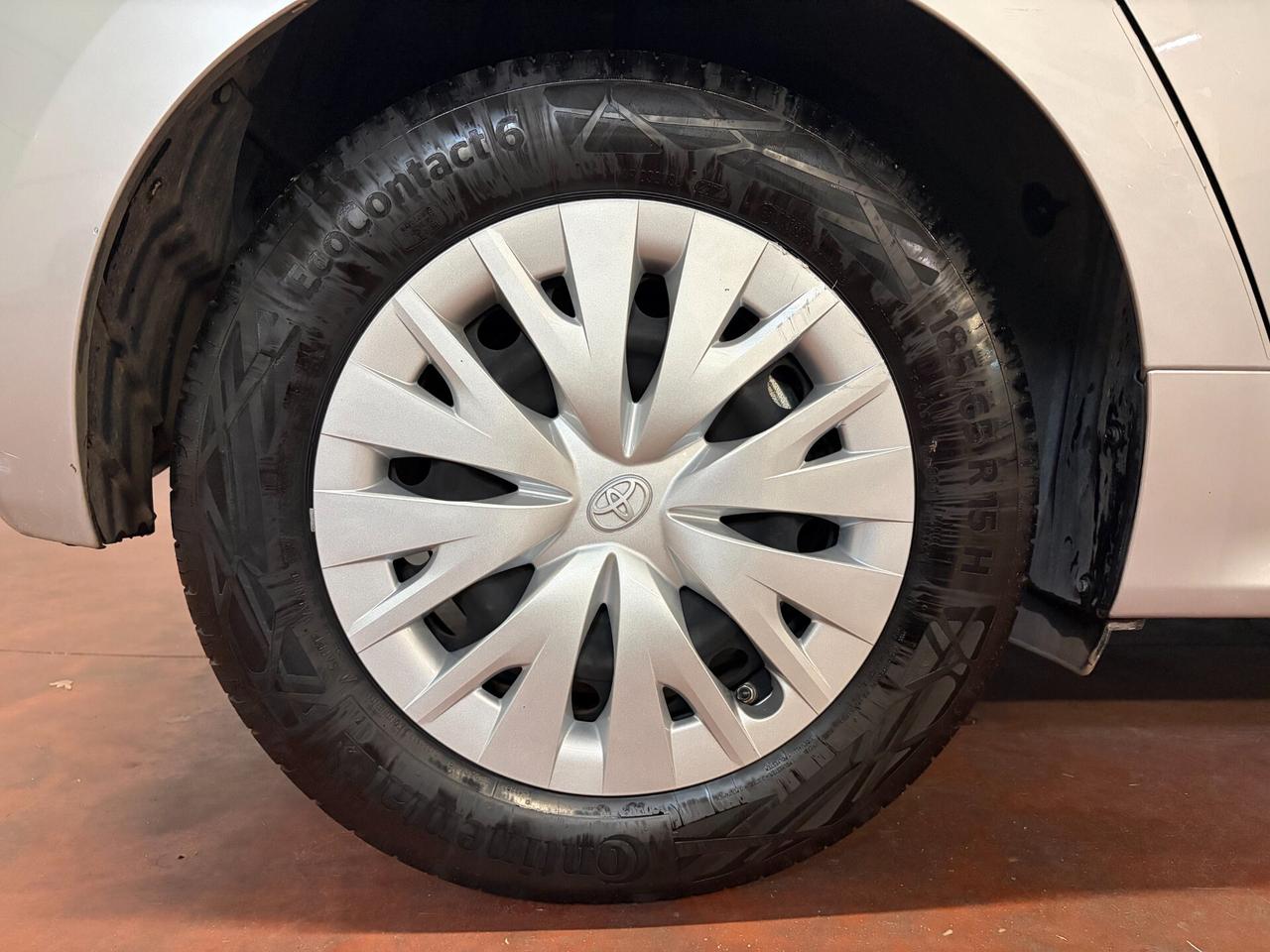 Toyota Yaris 1.5 Hybrid 5 porte 32.000km