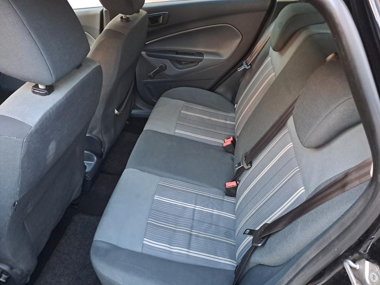 Ford Fiesta 1.4 TDCi 5p. Ghia