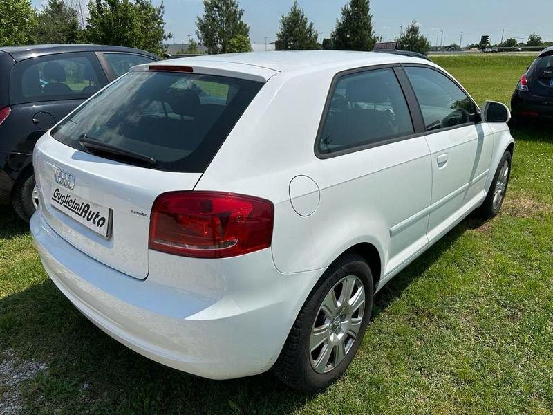 Audi A3 1.6 TDI 105 CV CR Ambition