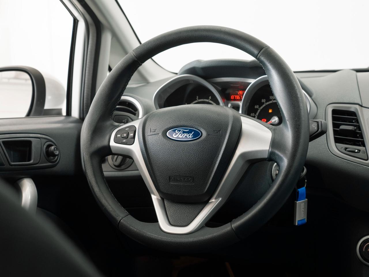 Ford Fiesta 1.4 3 porte Bz.- GPL Titanium