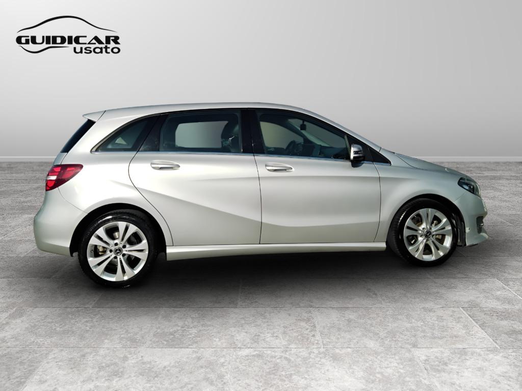 Mercedes-Benz Classe B - T246 - B 200 d (cdi) Sport auto