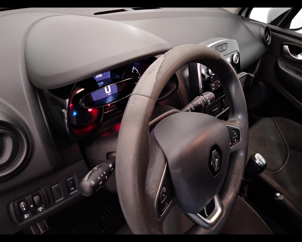 RENAULT Clio IV 2017 - Clio 1.5 dci energy Zen 75cv