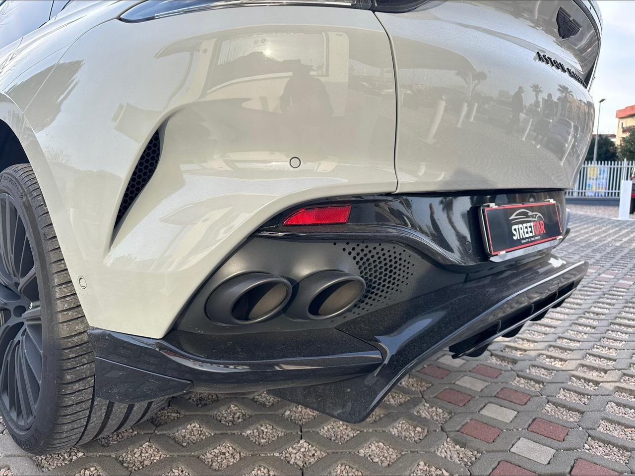 Aston Martin DBX DBX707