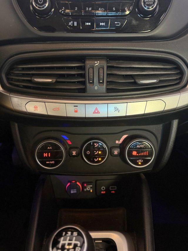 FIAT Tipo 1.4 4 porte Lounge