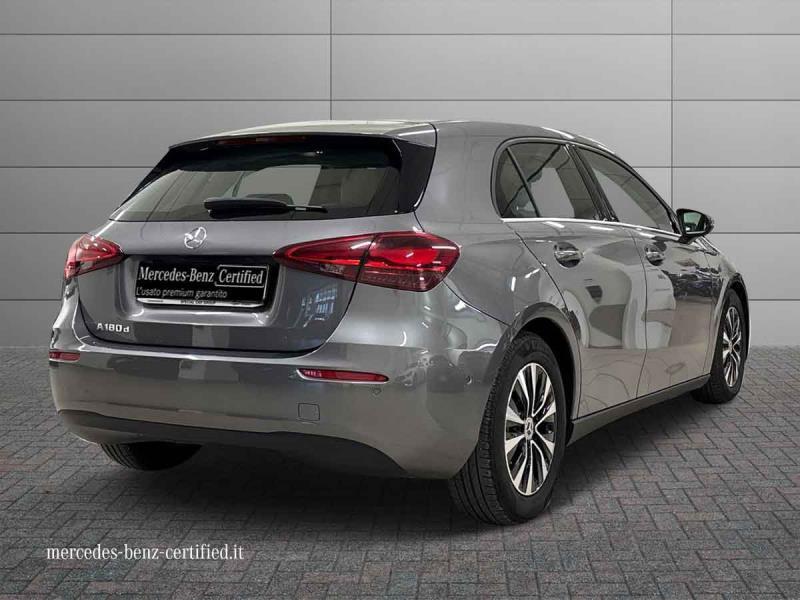 Mercedes Classe A 180 180 D Advanced 8G-DCT