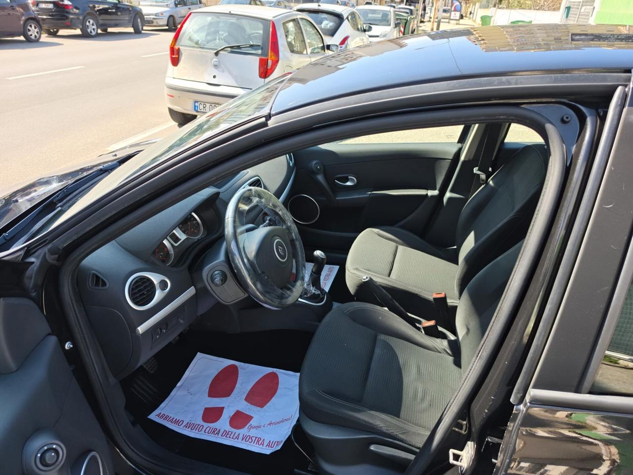 Renault Clio 1.2 16V 5 porte Dynamique