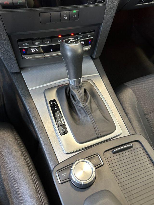 MERCEDES-BENZ E 220 CDI Coupé Premium AMG - Auto - 18" - Tetto - Navi