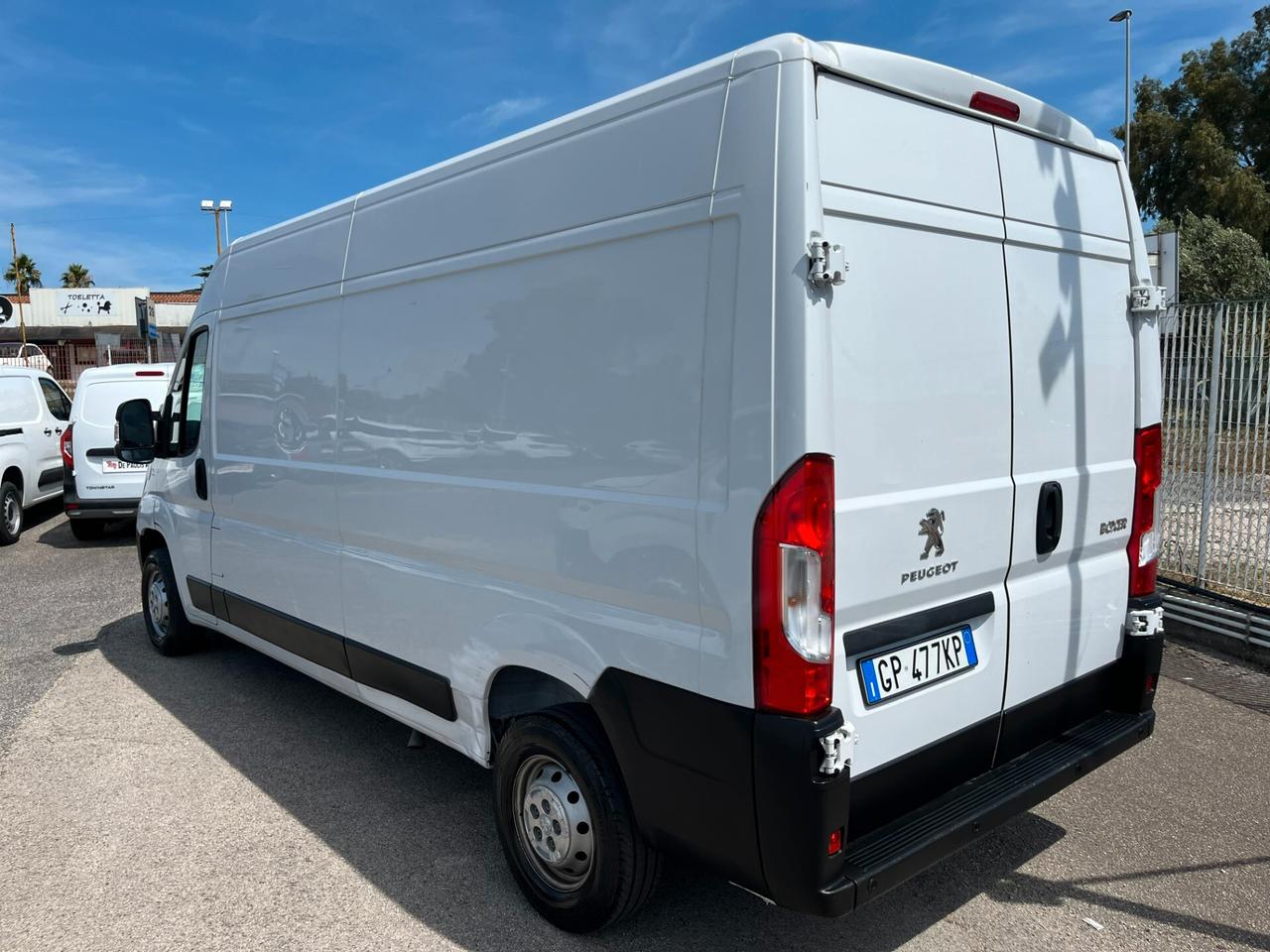 Peugeot Boxer 335 2.2 BlueHDi 140 S&S PLM-TM Furgone