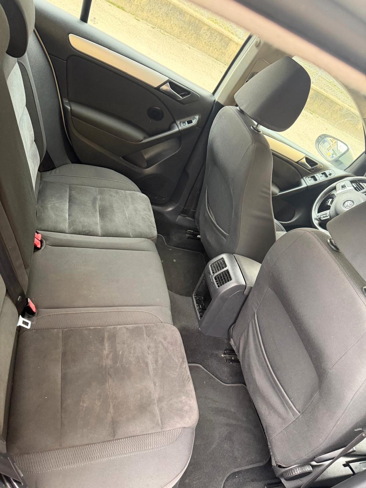 Volkswagen Golf 6, 1.6 TDI 5P. Highline