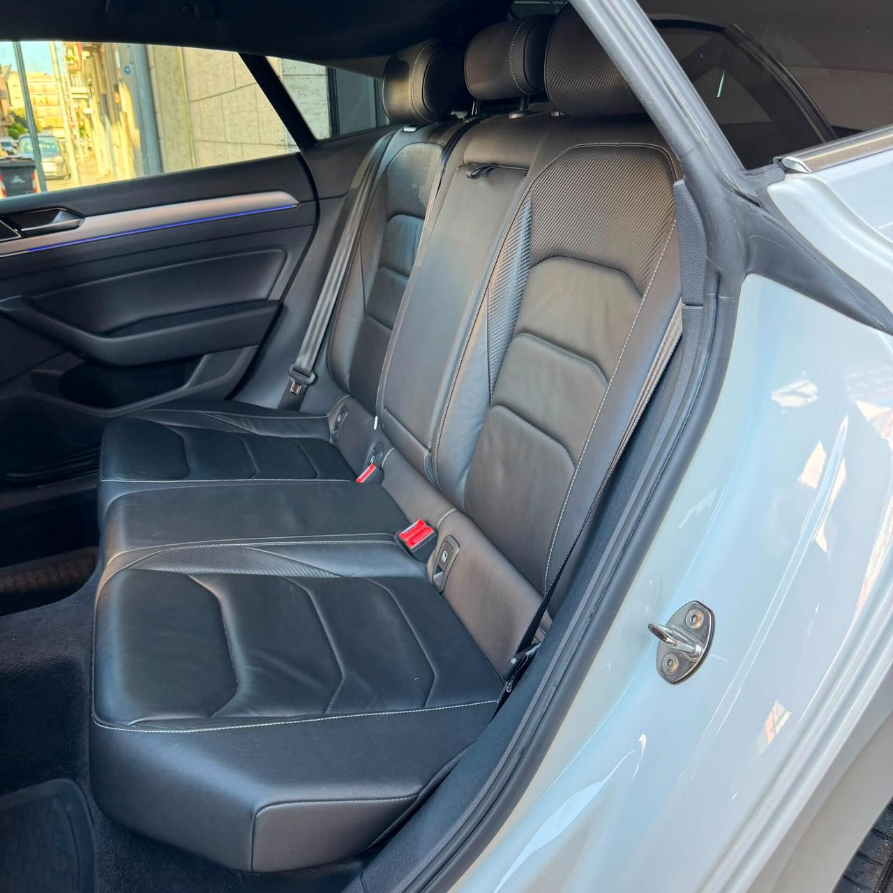 Volkswagen Arteon 2.0 BiTDI 240cv 4MOTION DSG R-Line