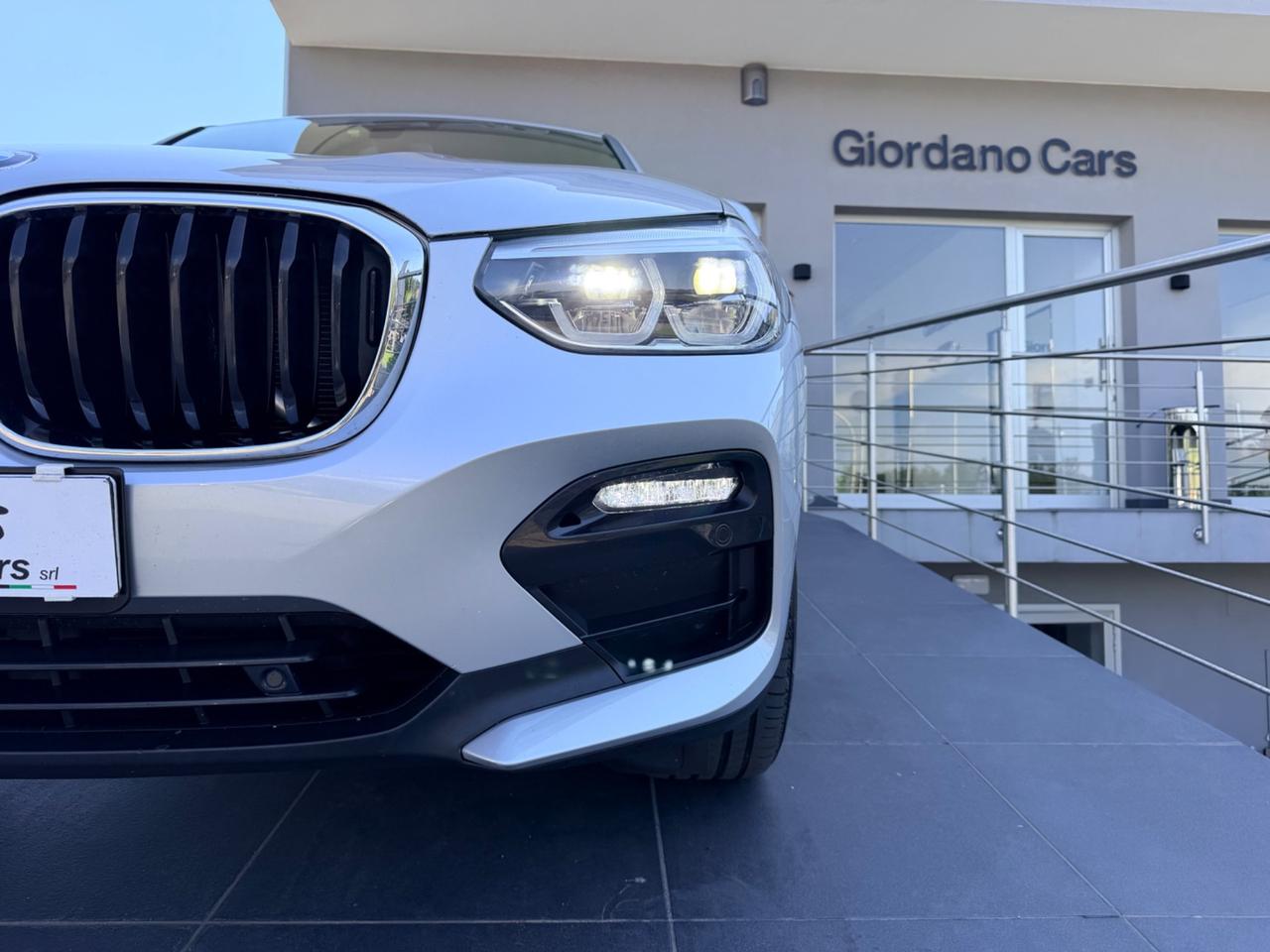 Bmw X4 xDrive20d 48V xLine cerchi interni individual