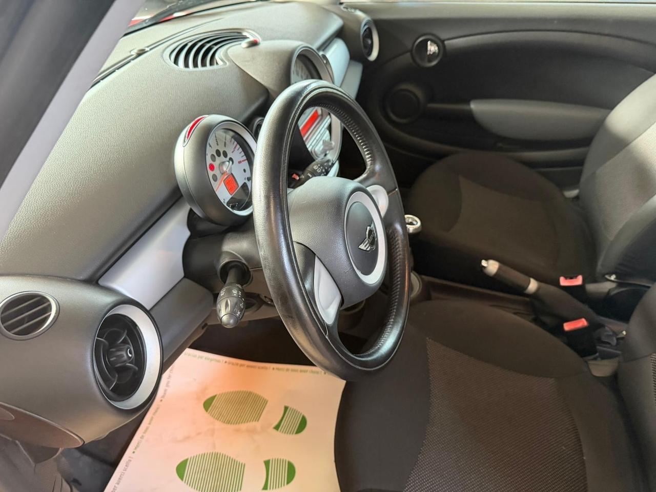 Mini 1.6 16V Cooper