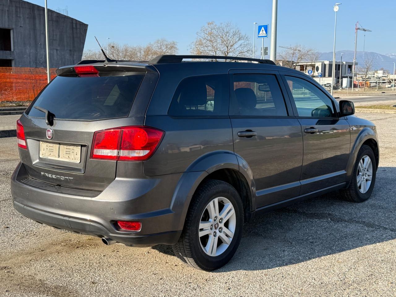 Fiat Freemont 2.0 Multijet 170 CV LEGGI BENE