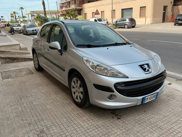 Peugeot 207 1.4 HDi 70CV 5p. ONE Line
