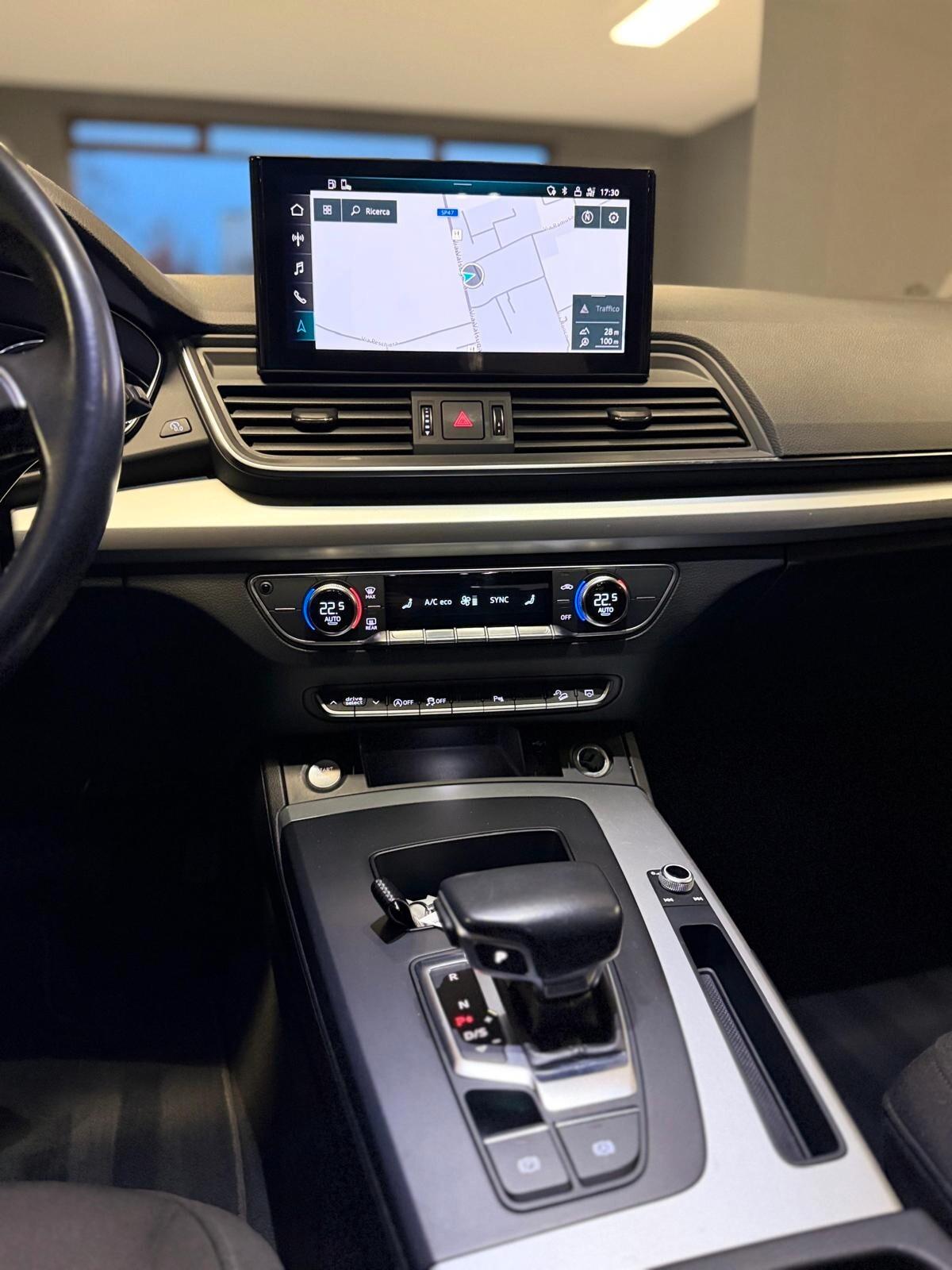 Audi Q5 35 TDI S tronic Business