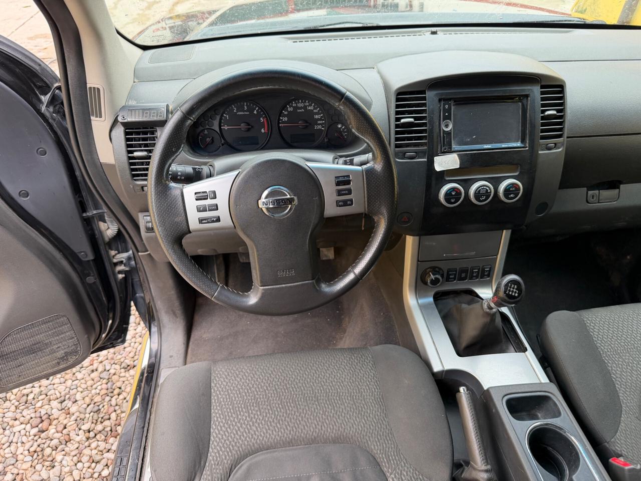 Nissan Navara 2.5 dCi 4 porte Double Cab - 2013