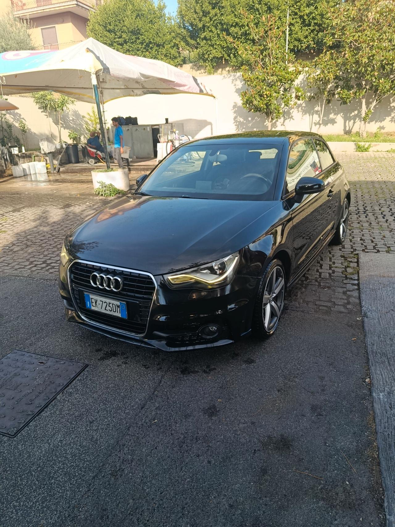Audi A1 1.6 TDI Attraction