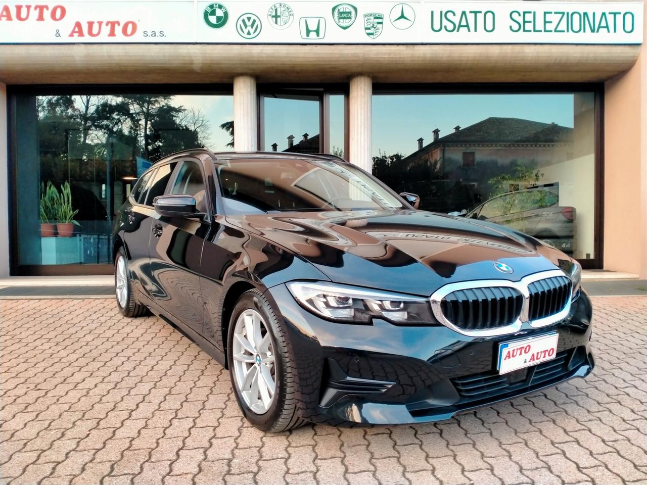 BMW 318 D TOURING G21 MHEV 48V SEDILI SPORTIVI / PELLE NERA /LED /VETRI PRIVACY