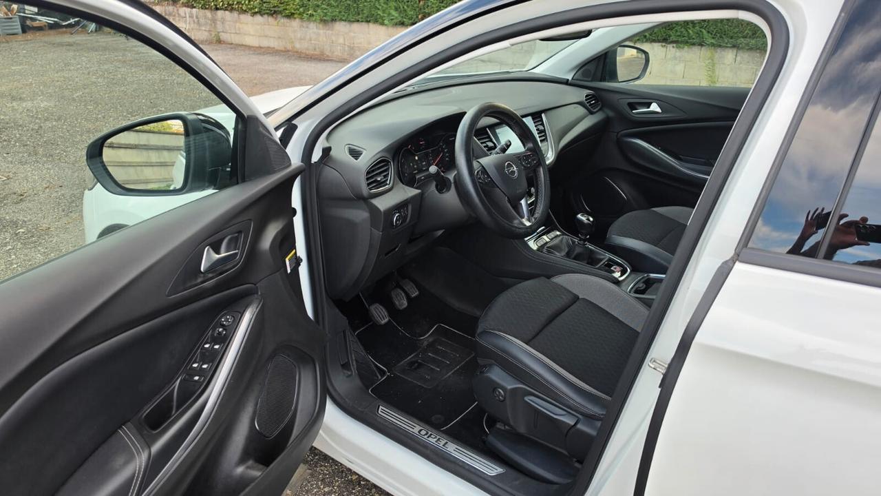 Opel Grandland X 1.5 diesel Ecotec Start&Stop Ultimate