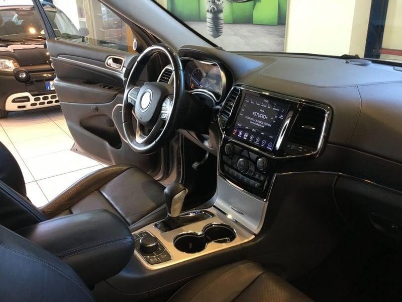 Jeep Grand Cherokee JEEP GRAND CHEROKEE 3.0 V6 CRD 250CV II Summit