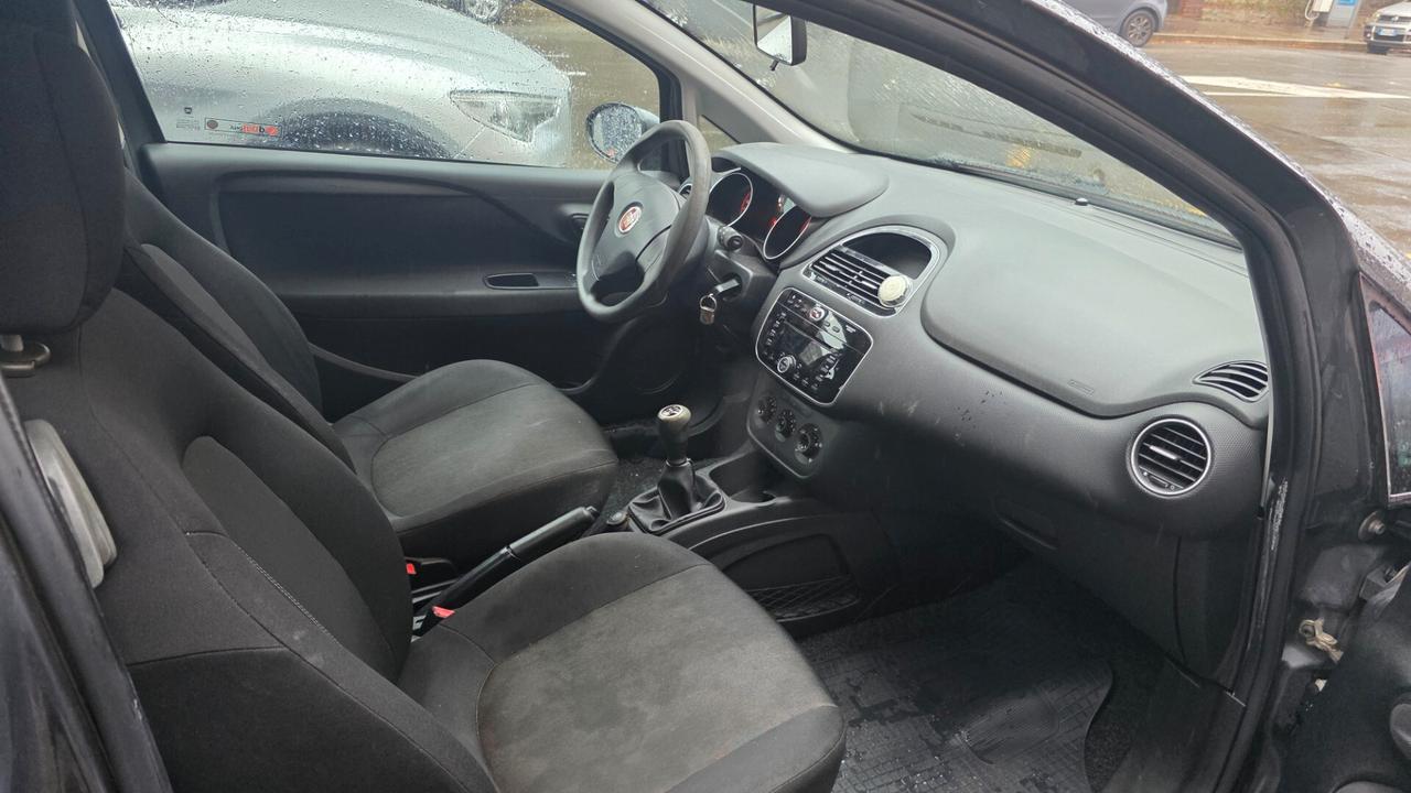 Fiat Punto 1.3 MJT II 75 CV 3 porte Street