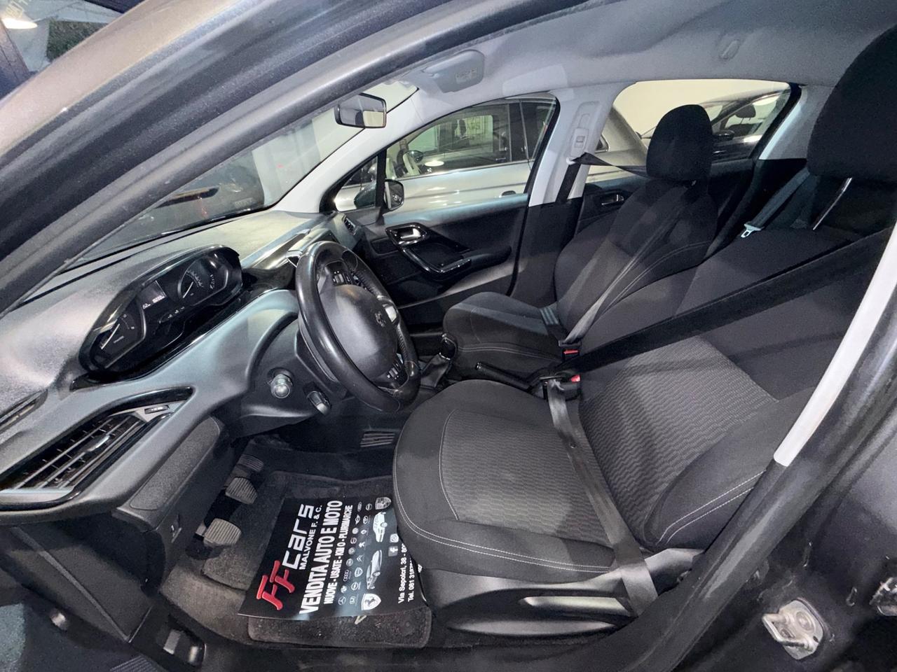 Peugeot 208 BlueHDi 75 5 porte Allure